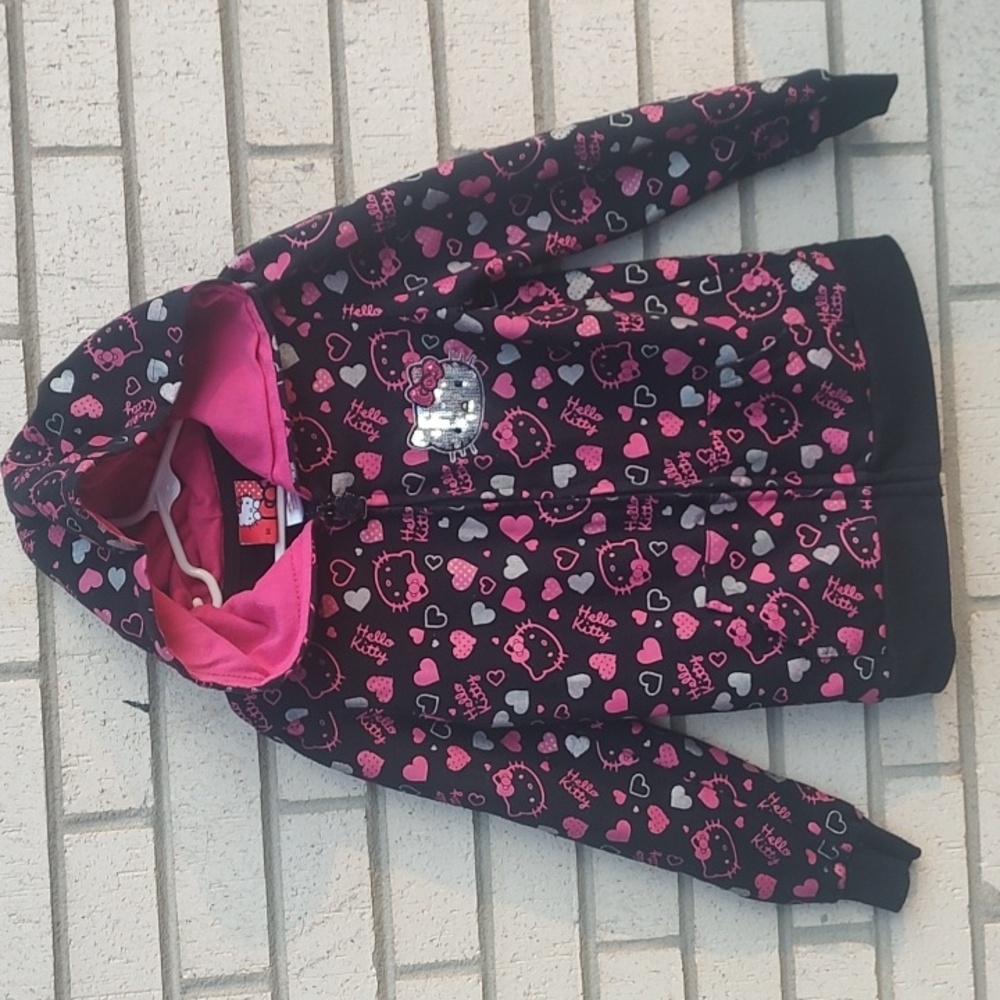 Hello Kitty Jacket - Picture 3 of 10